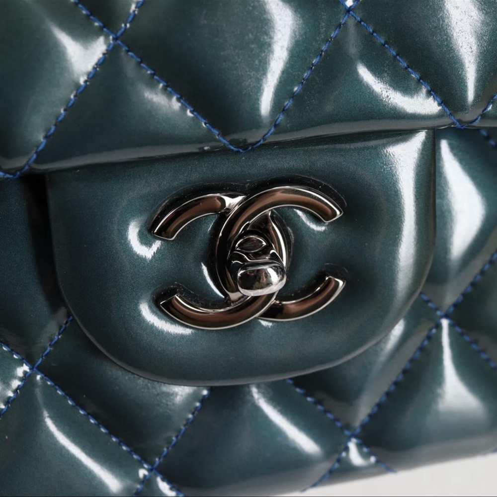 CHANEL Jumbo Double flap Matelasse Chain Bag Patent Leather 2way Blue Silver - Picture 15 of 16